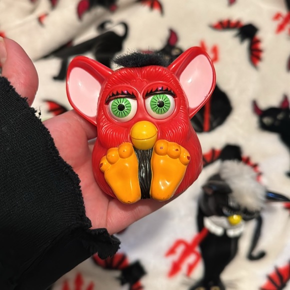 Vintage McDonalds Furbys - Picture 3 of 5